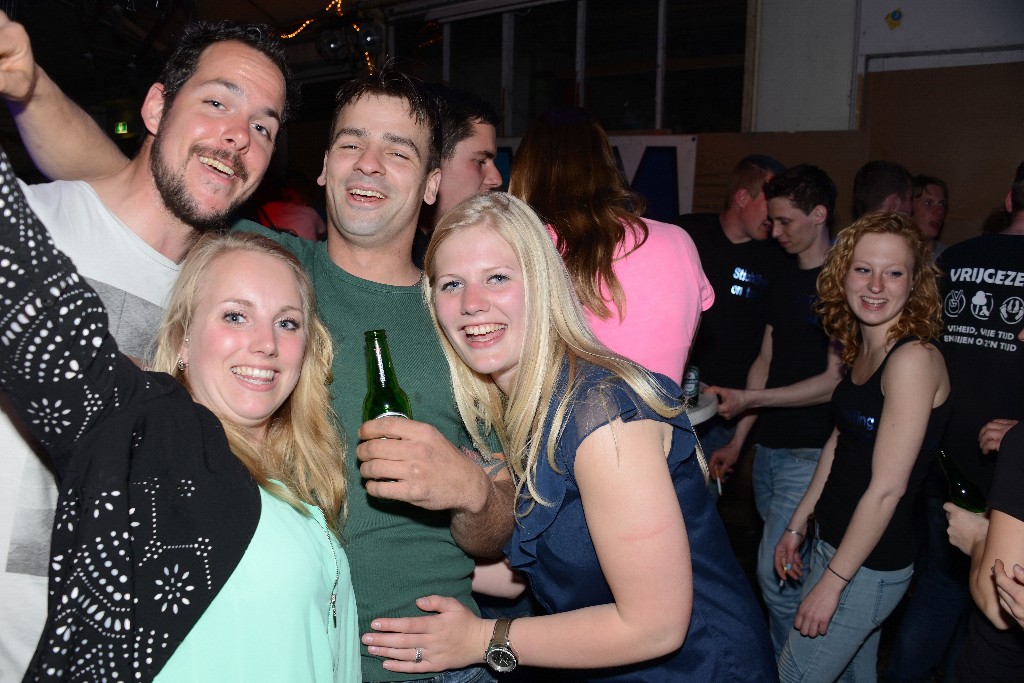 ../Images/Feest zonder naam 2015 317.jpg